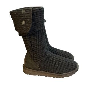 UGG Classic Cardy knit boots Women’s Size 8